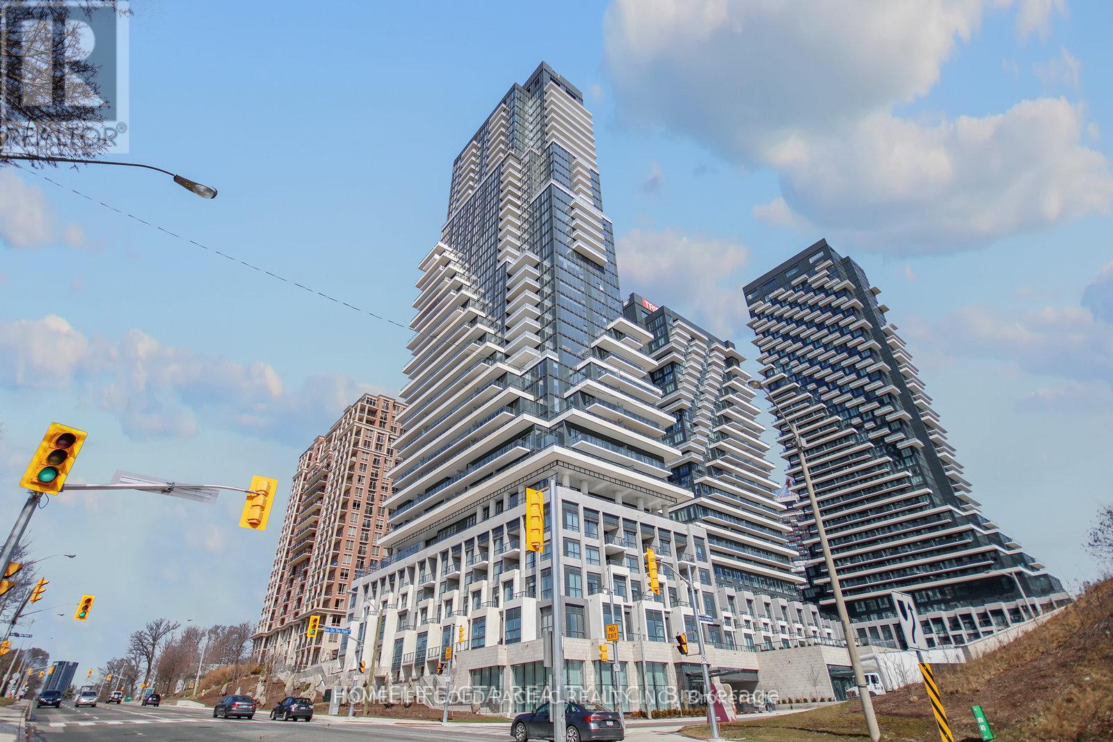 10-inn-on-the-park-drive-north-york-ontario-c12215382