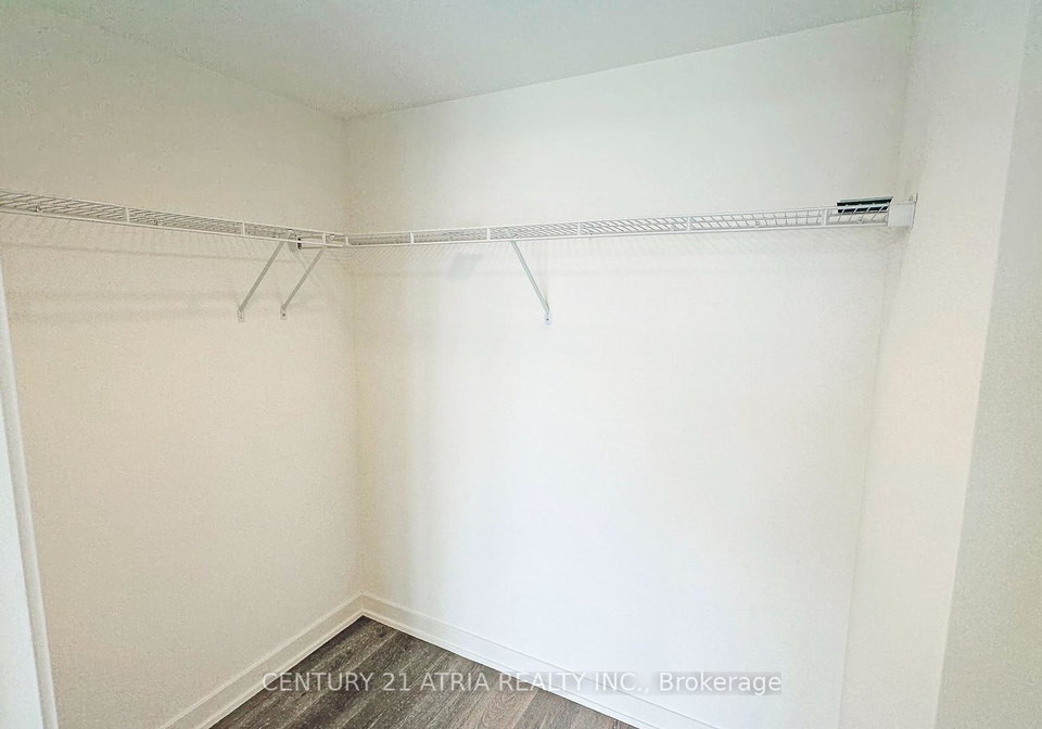 10-deerlick-court-north-york-ontario-c12215474