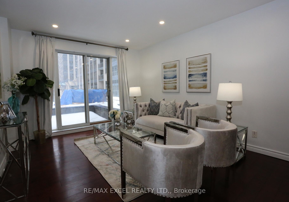 38-hollywood-avenue-north-york-ontario-c12215620