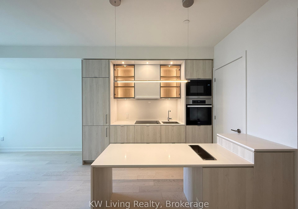 11-yorkville-avenue-toronto-ontario-c12215857