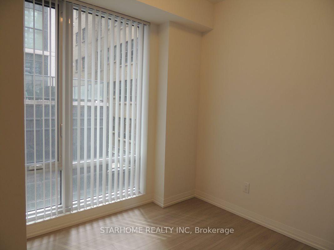 8-widmer-street-toronto-ontario-c12216177