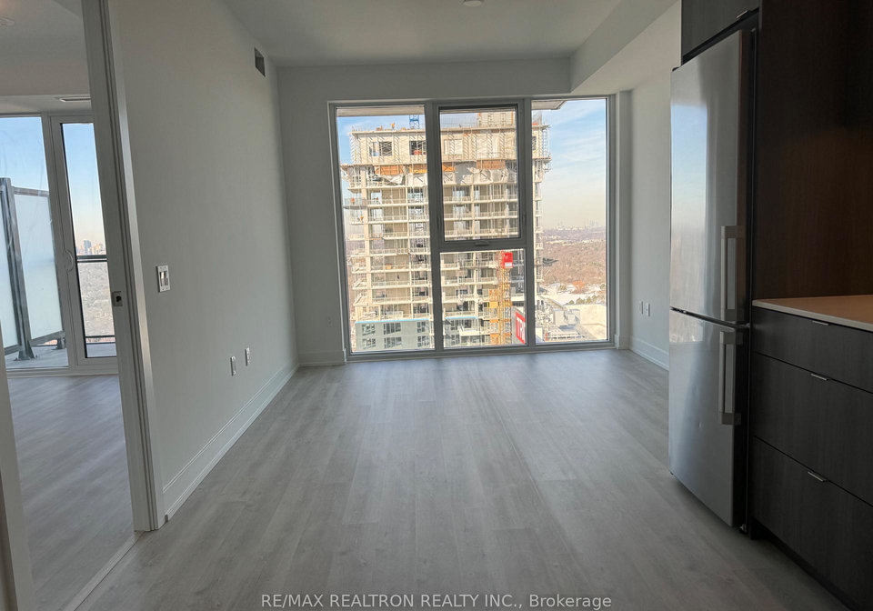 30-inn-on-the-park-drive-north-york-ontario-c12216203