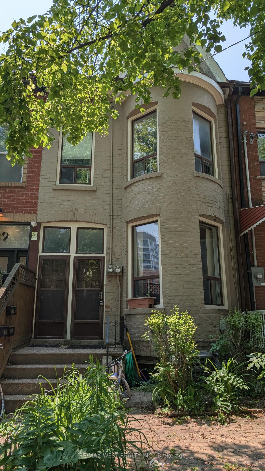 141a-niagara-street-toronto-ontario-c12216721