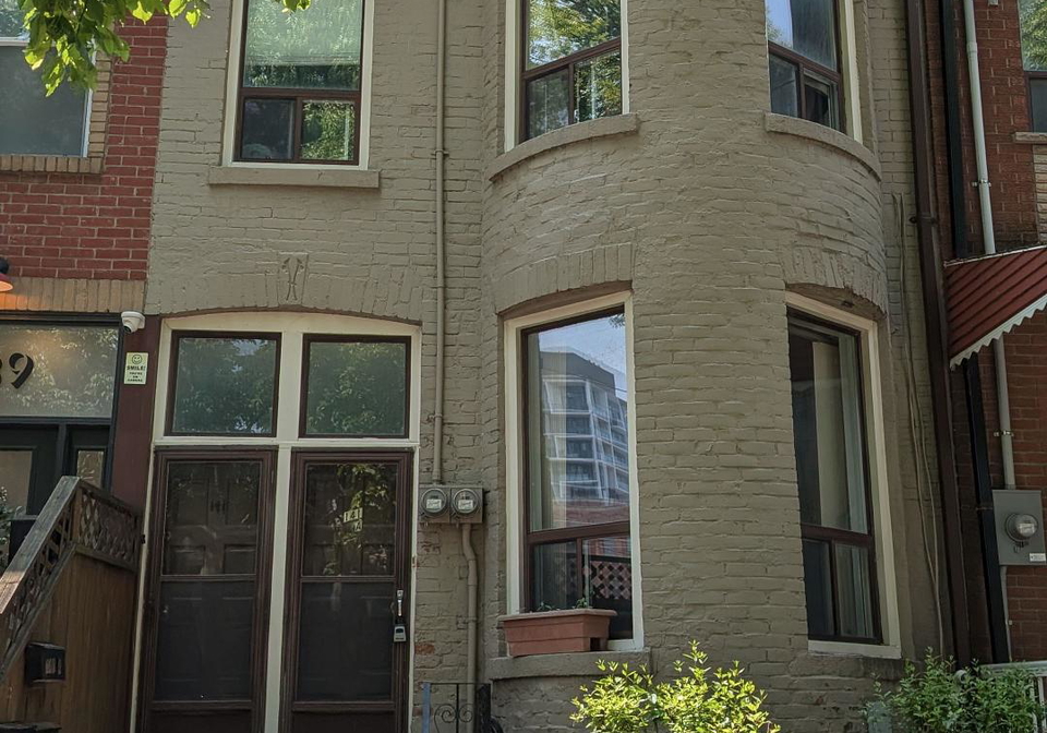141a-niagara-street-toronto-ontario-c12216721