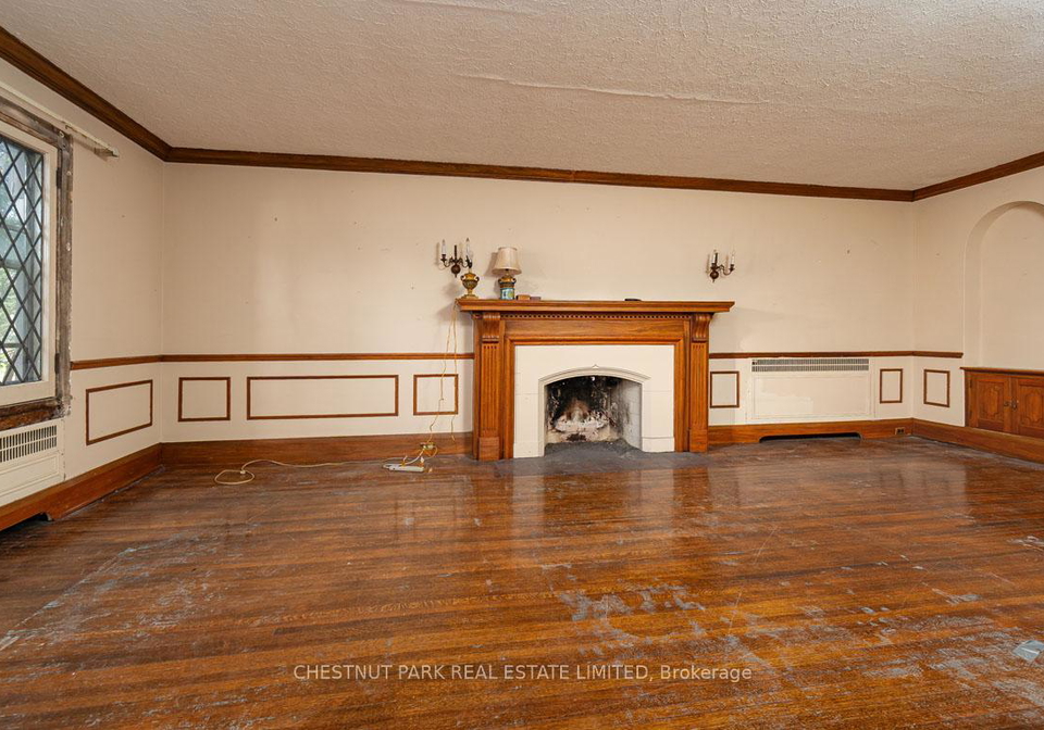 4-elderwood-drive-toronto-ontario-c12216985