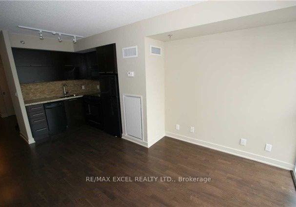 21-nelson-street-toronto-ontario-c12217162