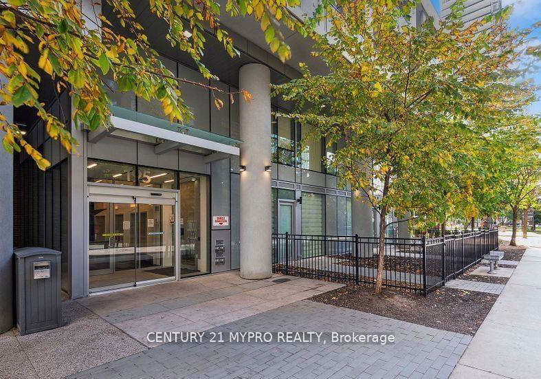 195-redpath-avenue-n-toronto-ontario-c12217213