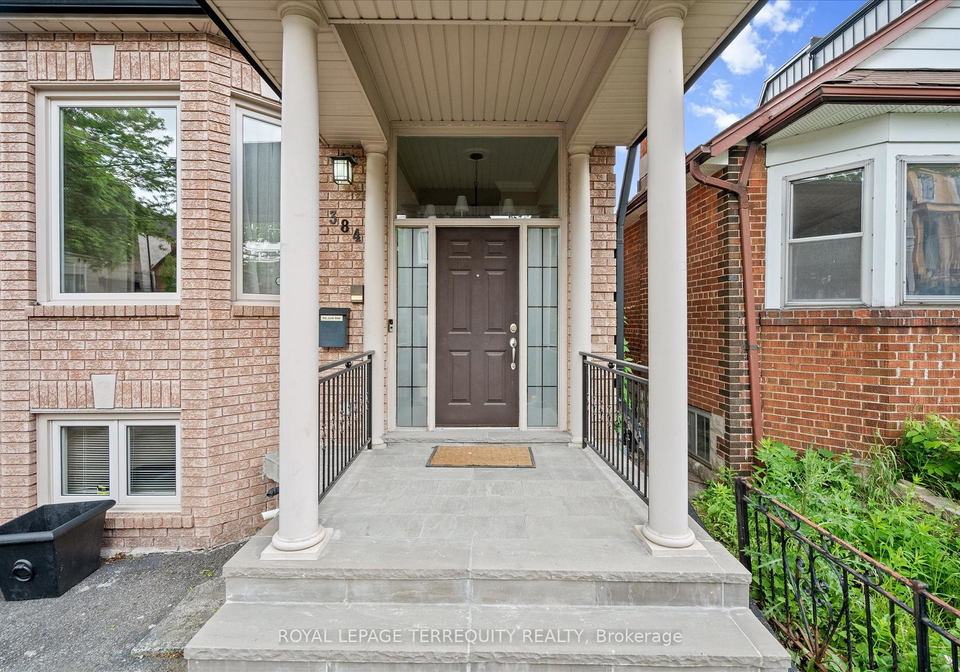384-winnett-avenue-toronto-ontario-c12217518