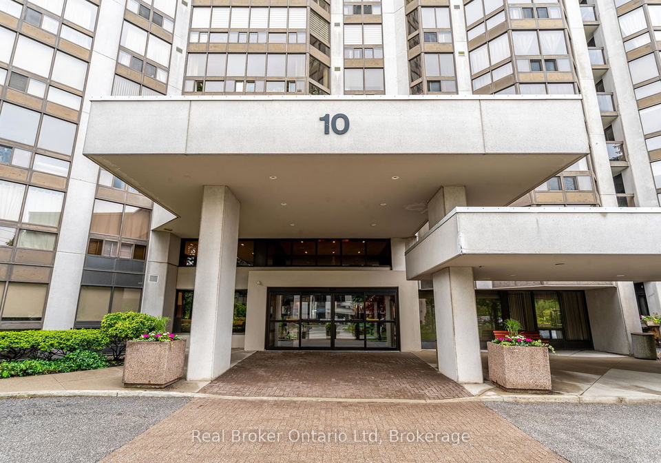 10-kenneth-avenue-north-york-ontario-c12217569