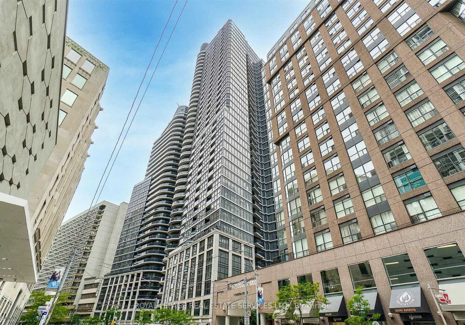 21-carlton-street-toronto-ontario-c12217619