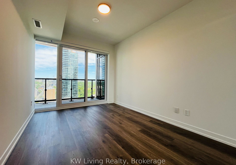 771-yonge-street-toronto-ontario-c12217642