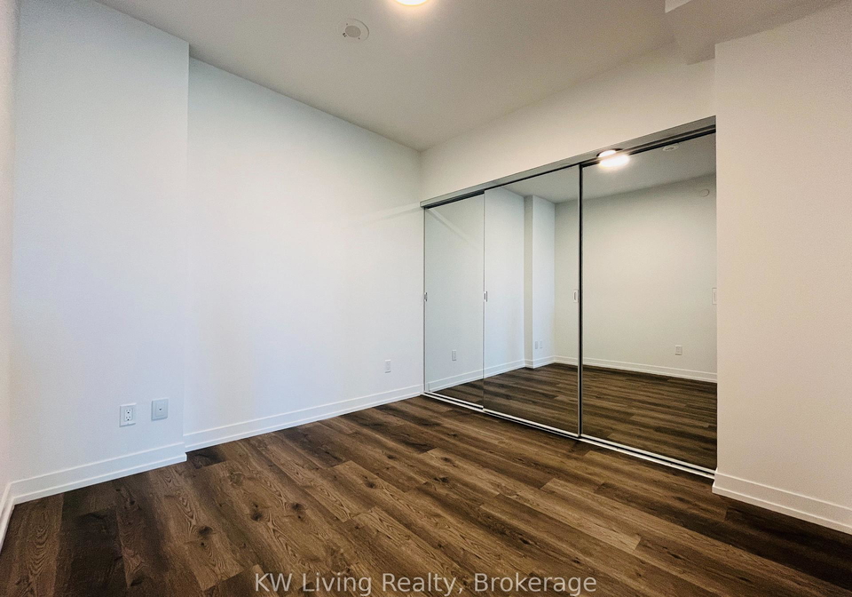 771-yonge-street-toronto-ontario-c12217642