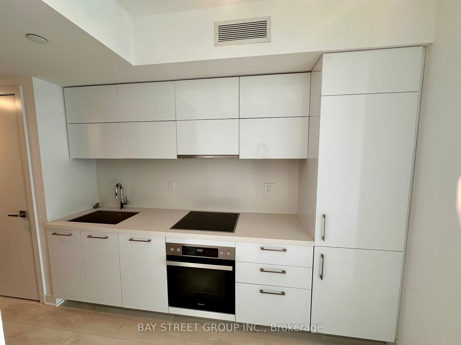 188-cumberland-street-toronto-ontario-c12217895