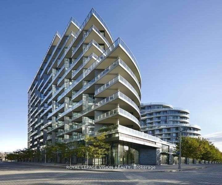 1-edgewater-drive-toronto-ontario-c12217984