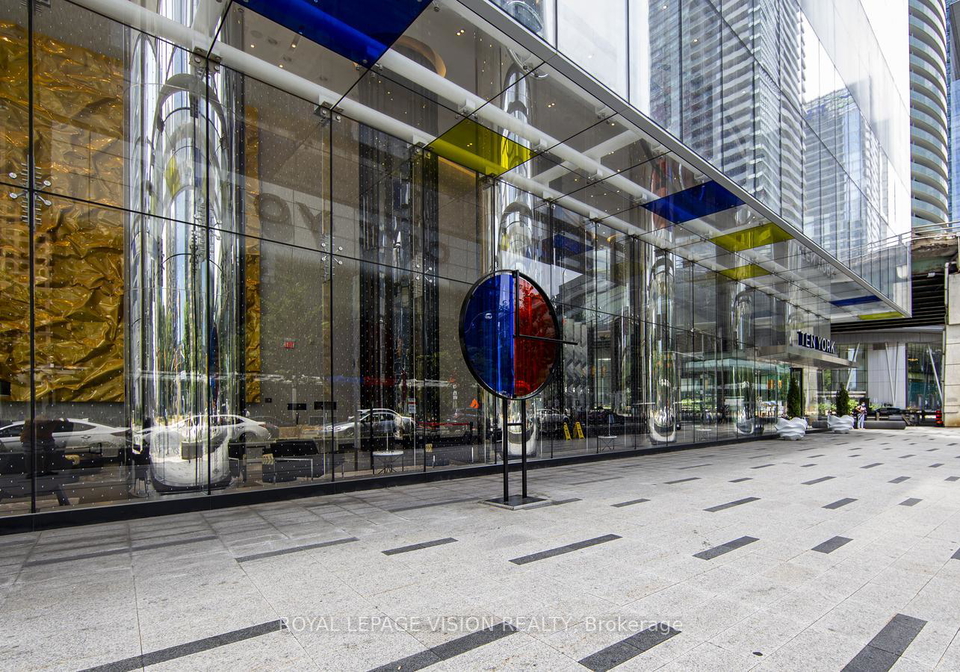 10-york-street-toronto-ontario-c12217989