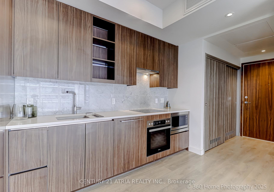 95-mcmahon-drive-north-york-ontario-c12218203