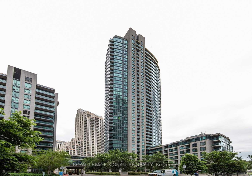 215-fort-york-boulevard-toronto-ontario-c12218572