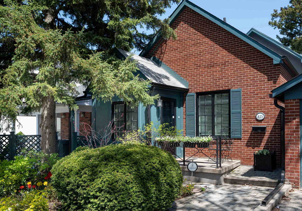 425-arlington-avenue-toronto-ontario-c12218692