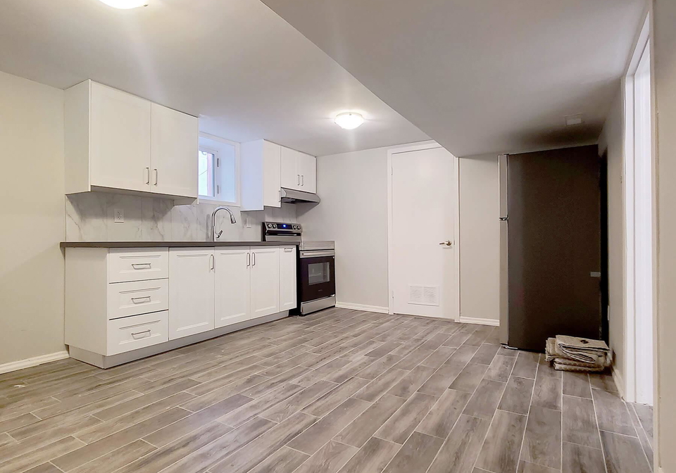 114-empress-avenue-north-york-ontario-c12218714
