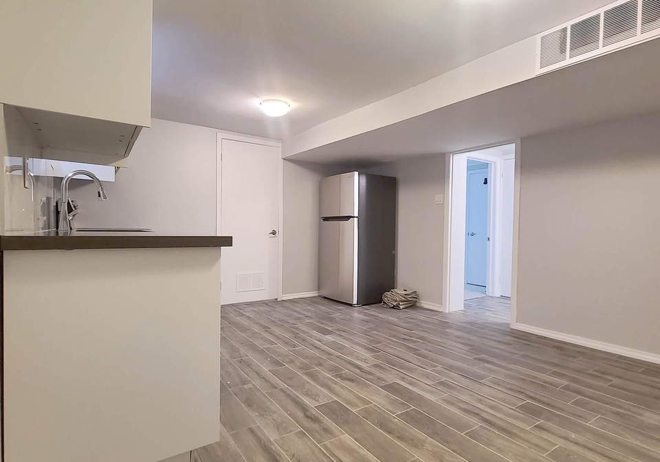 114-empress-avenue-north-york-ontario-c12218714