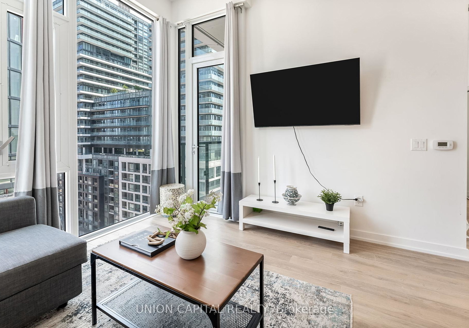 158-front-street-e-toronto-ontario-c12218781