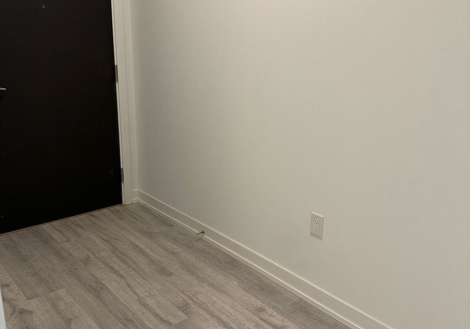 7-golden-lion-heights-avenue-north-york-ontario-c12218860