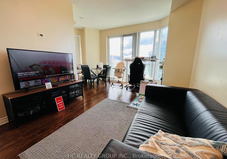 60-byng-avenue-north-york-ontario-c12219449
