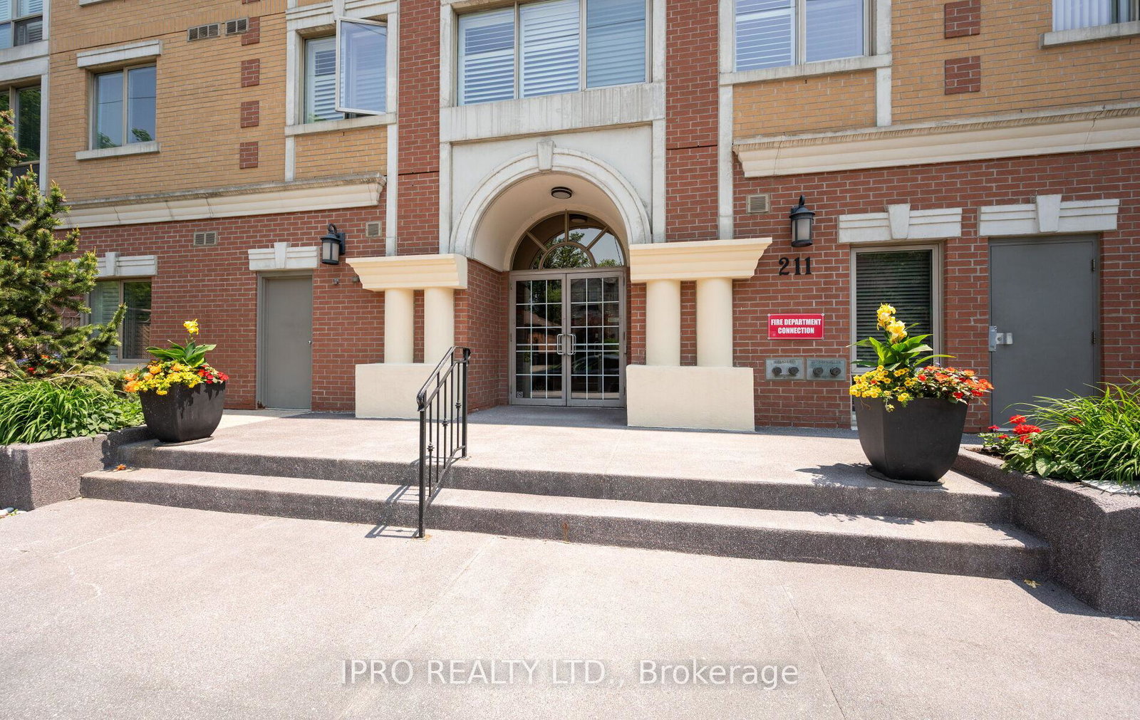 211-randolph-road-n-east-york-ontario-c12219996