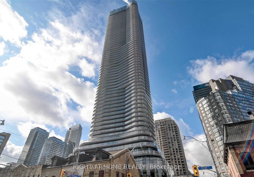 11-wellesley-street-w-toronto-ontario-c12220139