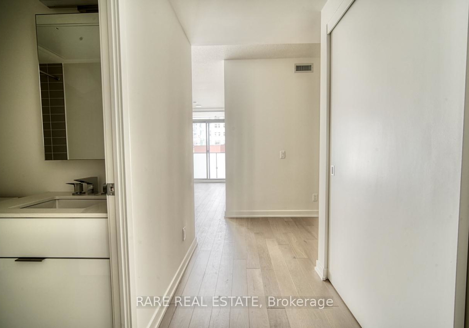 25-richmond-street-e-toronto-ontario-c12220229