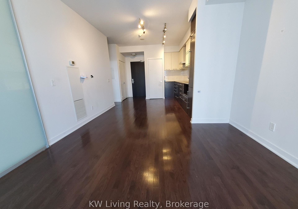 770-bay-street-toronto-ontario-c12220257