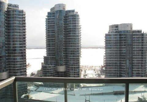 19-grand-trunk-crescent-toronto-ontario-c12221134