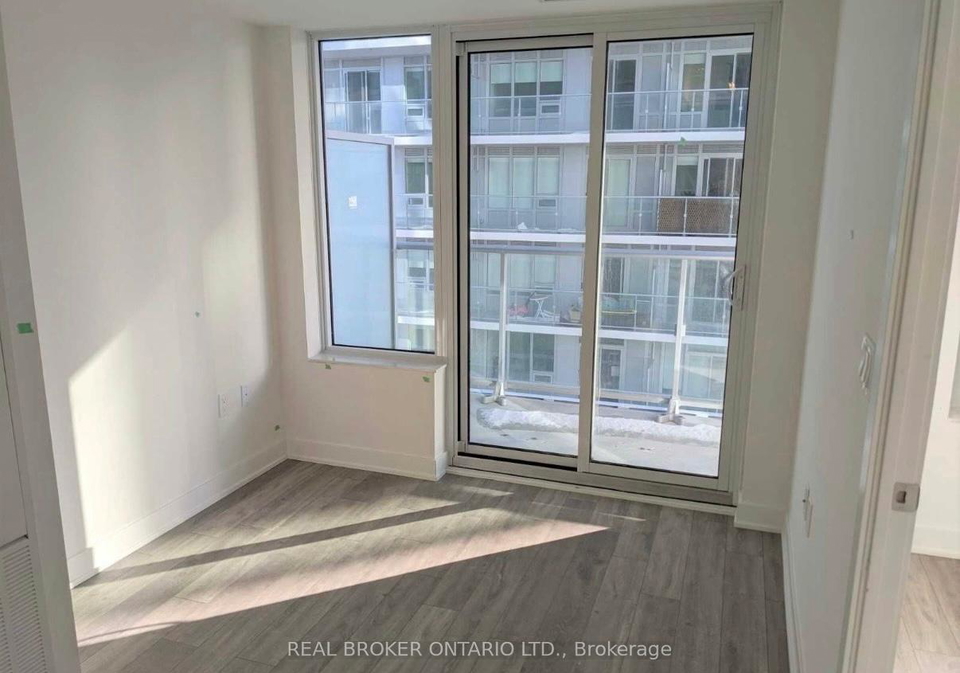99-broadway-avenue-toronto-ontario-c12221429