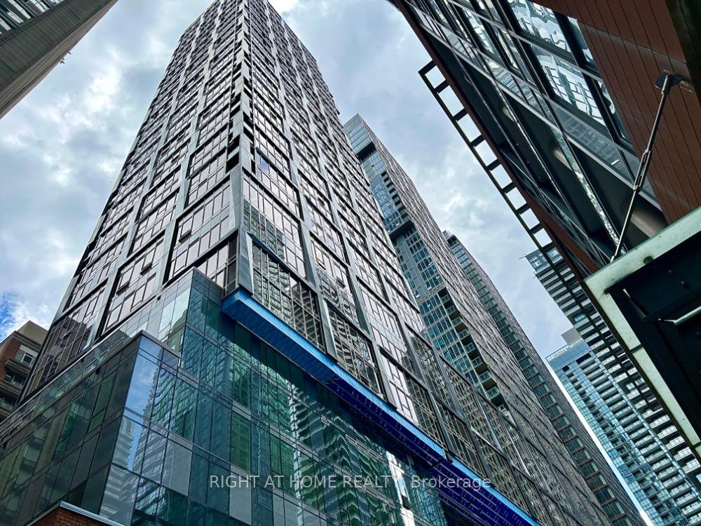 15-mercer-street-toronto-ontario-c12221433
