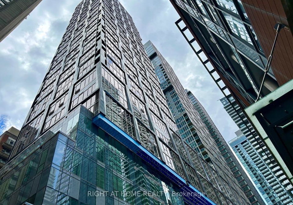 15-mercer-street-toronto-ontario-c12221433