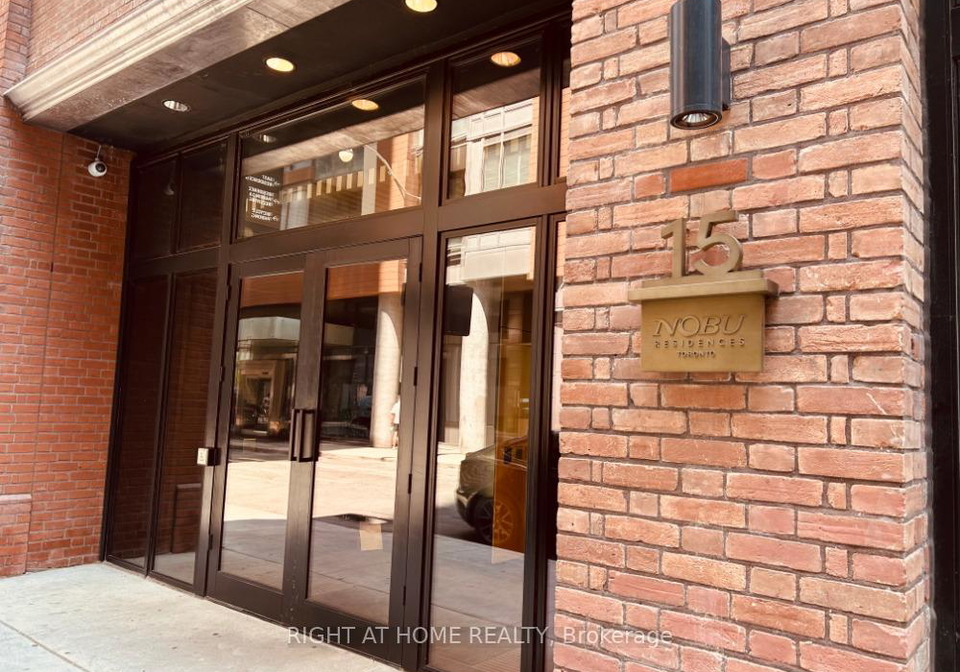 15-mercer-street-toronto-ontario-c12221433