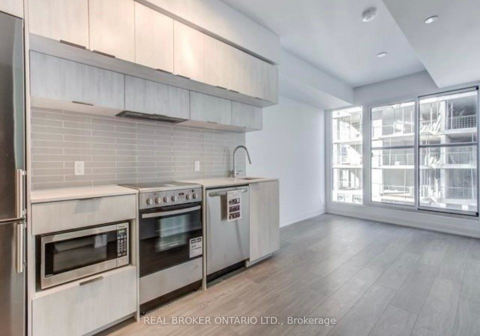 181-dundas-street-e-toronto-ontario-c12221646