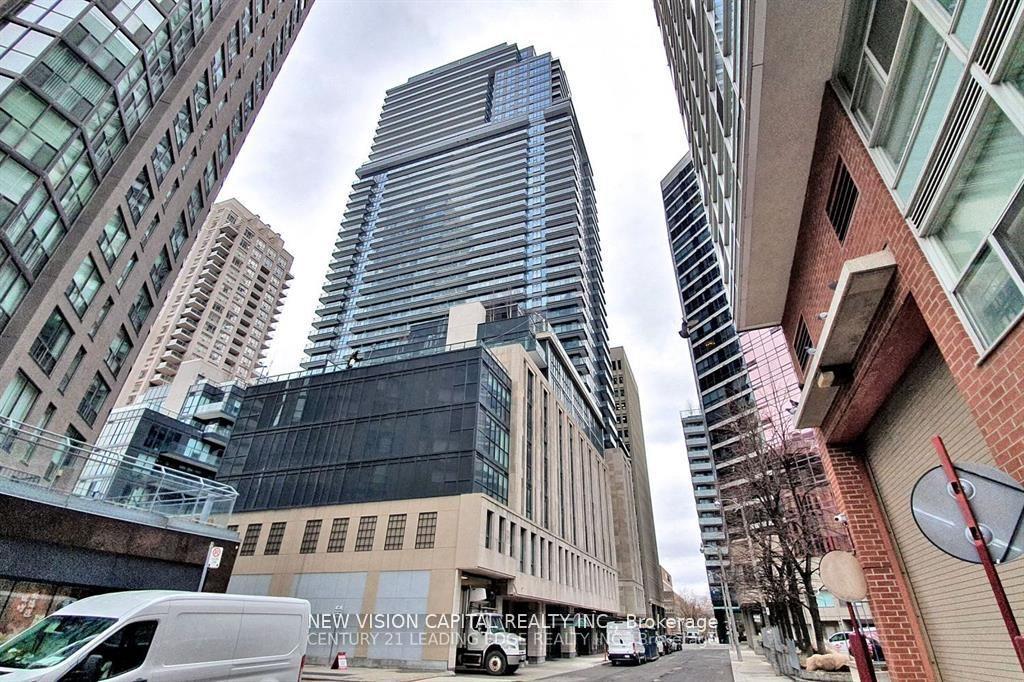 955-bay-street-toronto-ontario-c12221704