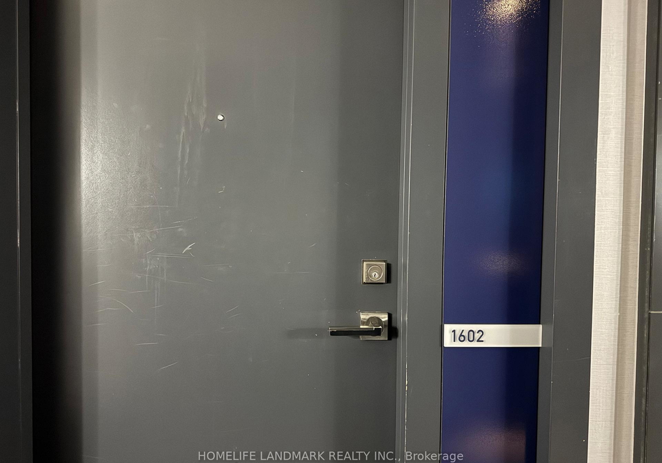 1080-bay-street-toronto-ontario-c12221858
