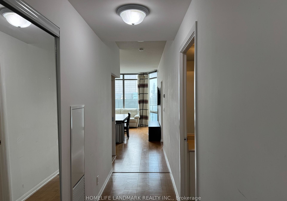 1080-bay-street-toronto-ontario-c12221858