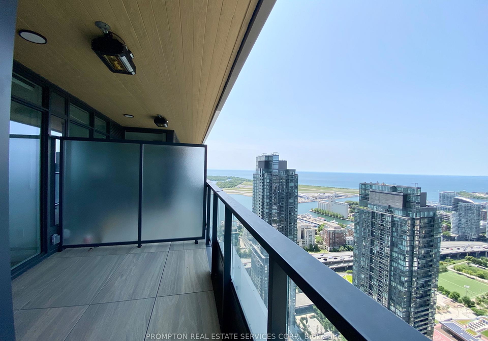 3-concord-cityplace-way-toronto-ontario-c12222260