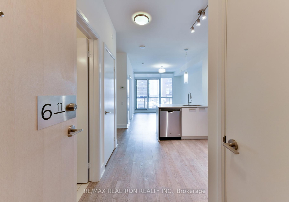 30-roehampton-avenue-toronto-ontario-c12222270