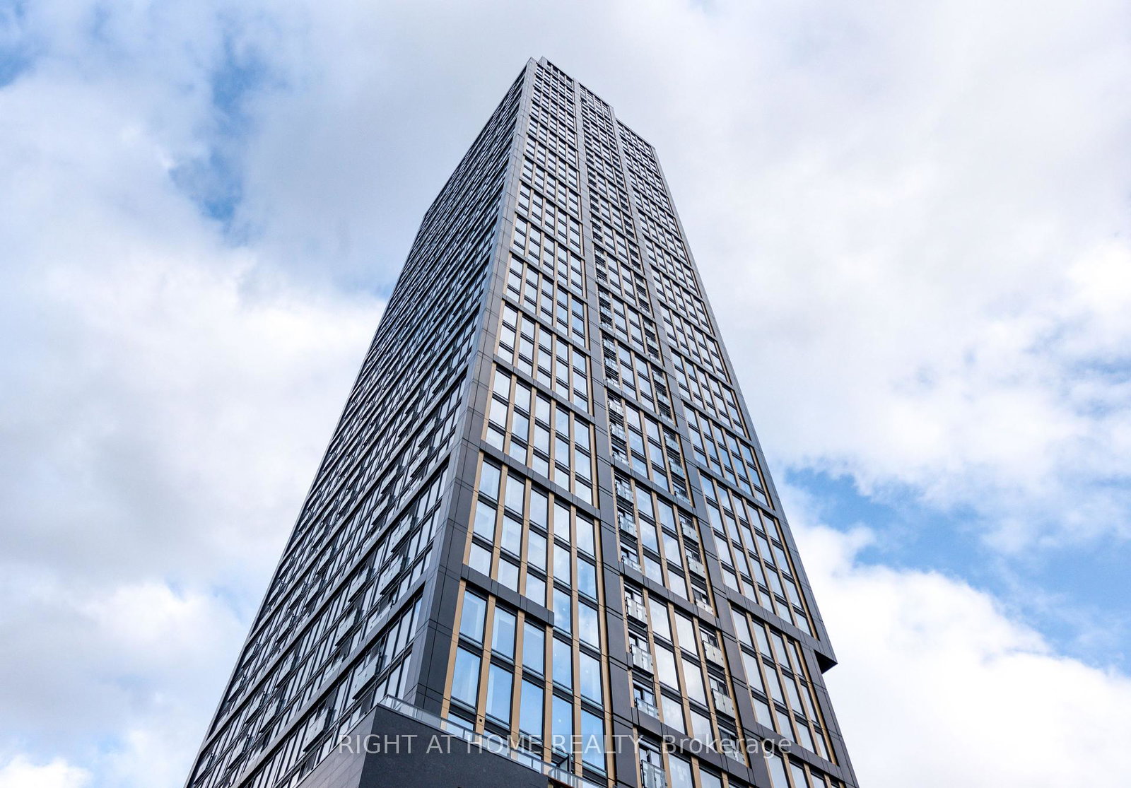 319-jarvis-street-toronto-ontario-c12222352