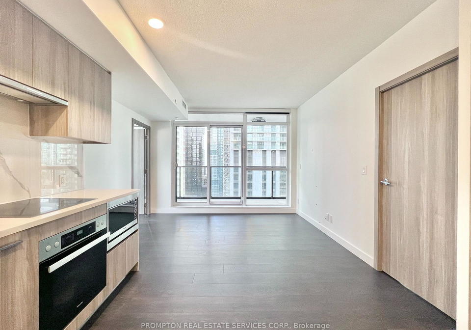 38-widmer-street-toronto-ontario-c12222422