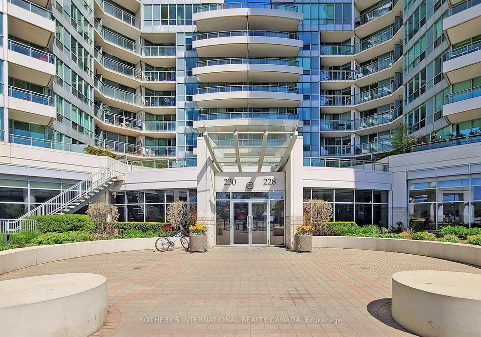228-queens-quay-w-toronto-ontario-c12222520