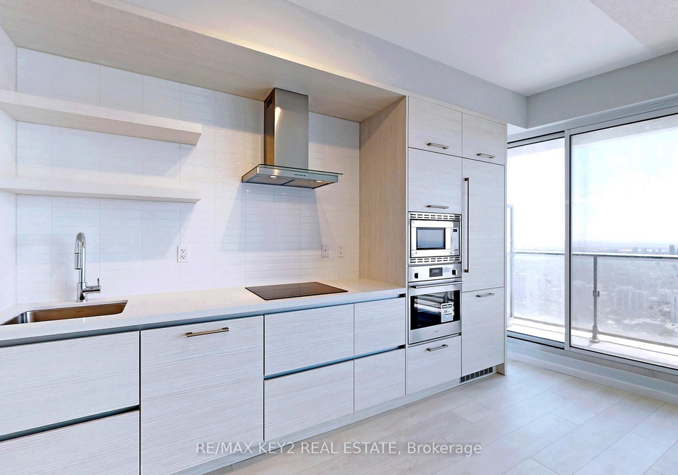 2221-yonge-street-toronto-ontario-c12222537