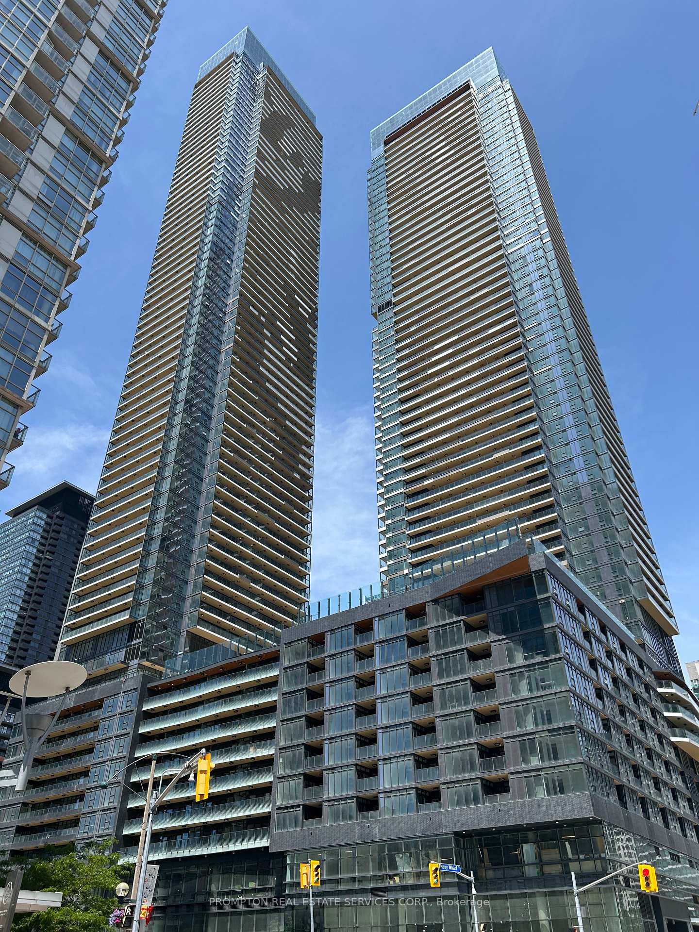1-concord-cityplace-way-toronto-ontario-c12222574