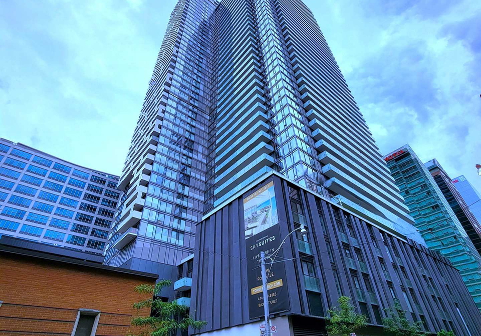 25-richmond-street-e-toronto-ontario-c12222663