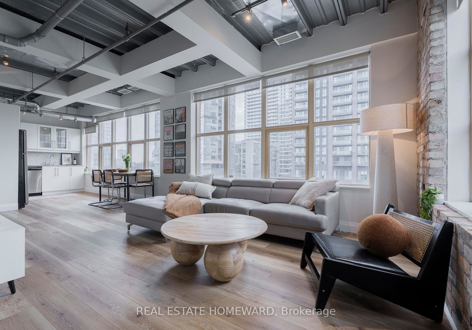 736-dundas-street-e-toronto-ontario-c12222814