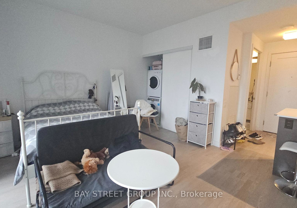 57-st-joseph-street-toronto-ontario-c12222960